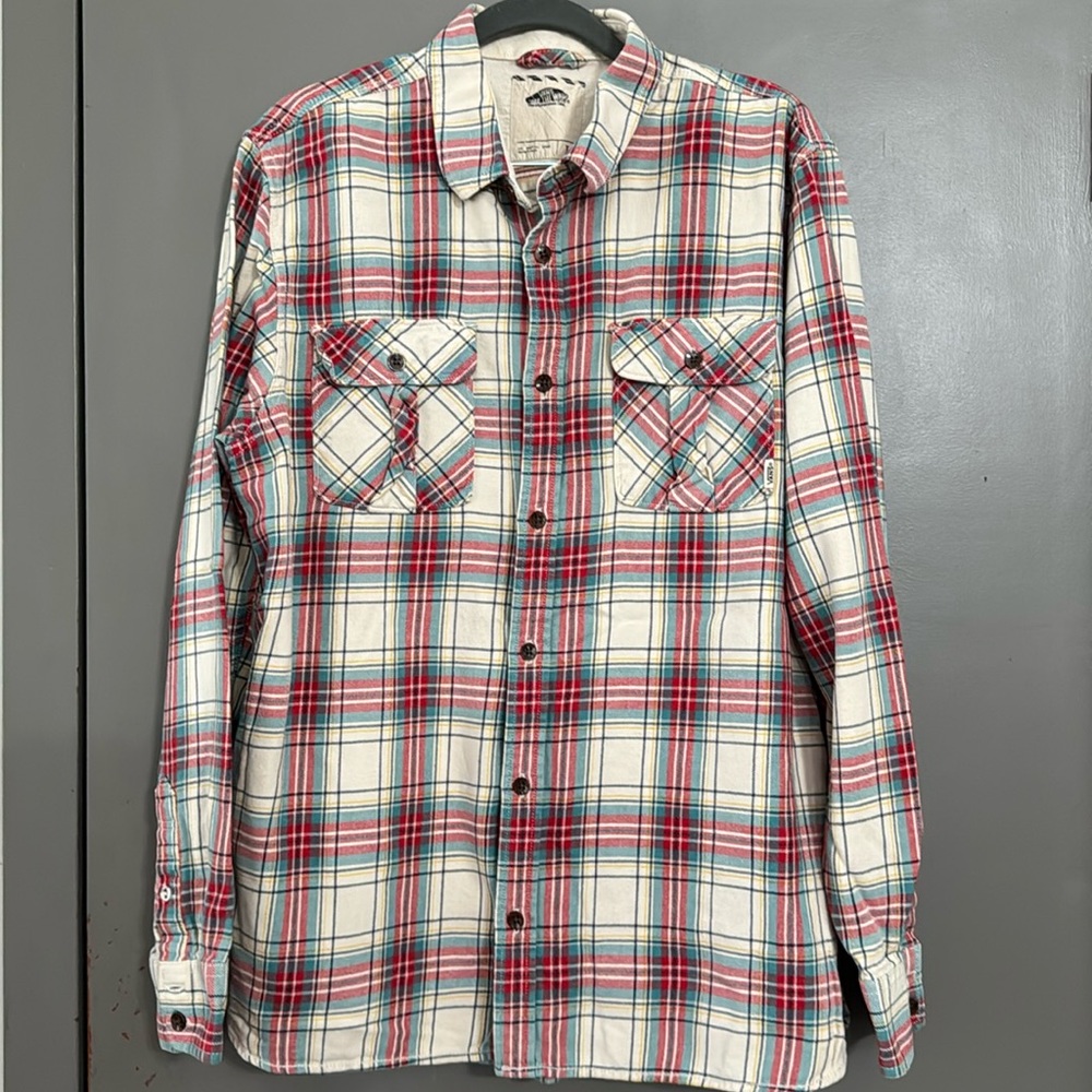 Van’s classic flannel shirt men’s size L